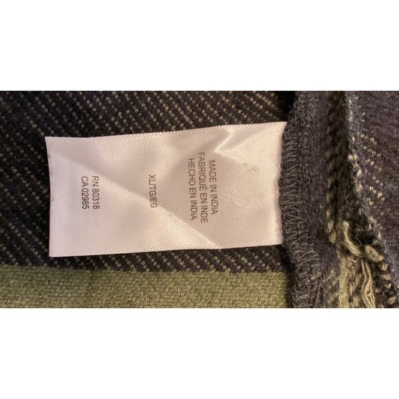 Green & Black Plaid Button-Up Shirt Jacket, XL - Picture 5 of 9